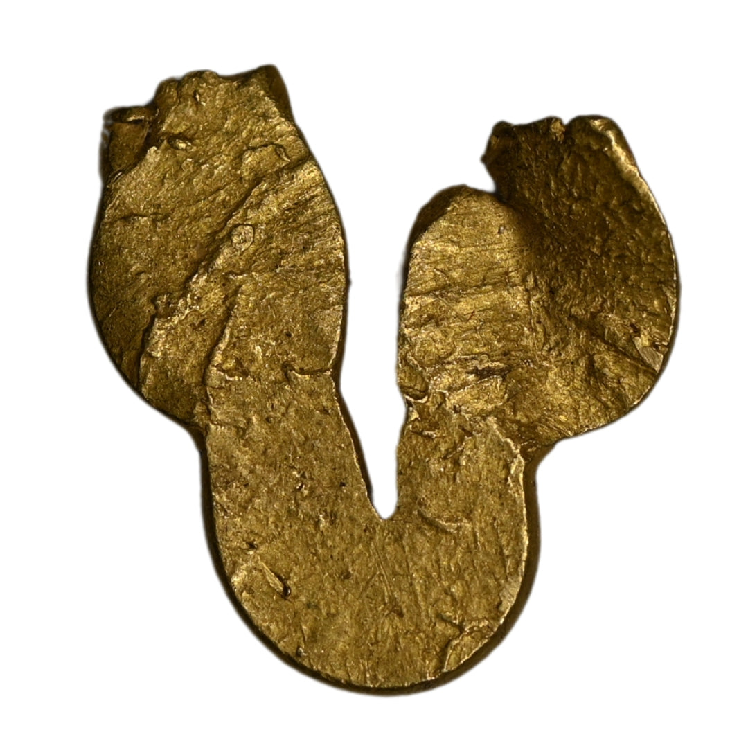 Shilaharas of Kolhapur (Feudatories of Chalukyas of Kalyana) Gold 'U Shaped' Fanam