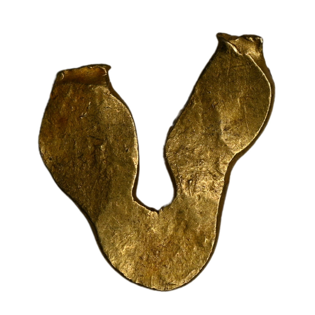 Shilaharas of Kolhapur (Feudatories of Chalukyas of Kalyana) Gold 'U Shaped' Fanam